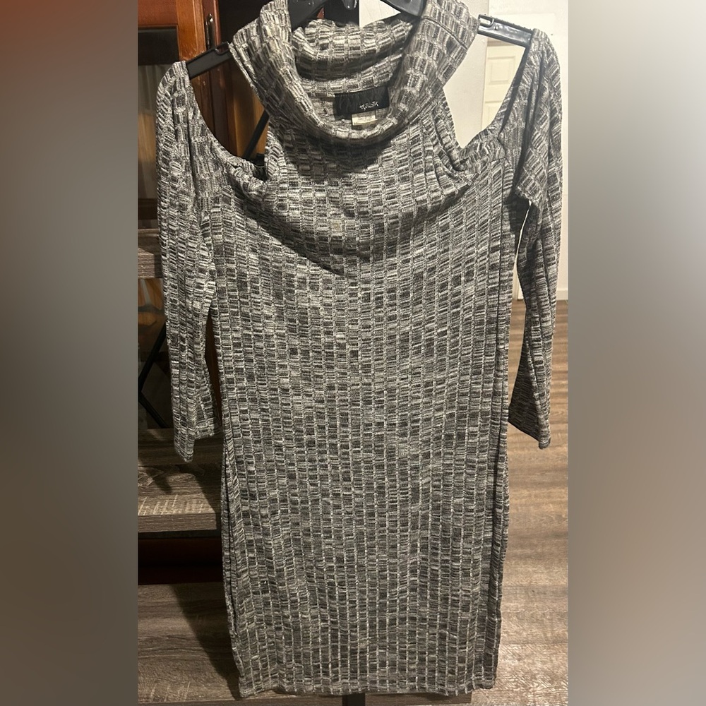 Hypnotik gray open shoulder dress